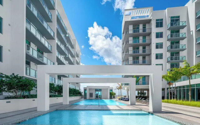 Modern Condo in Design District