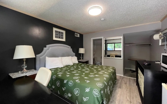 Motel Edgebrook Chicago North Shore by OYO