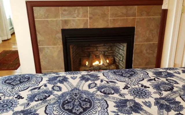 The Elmere House Bed & Breakfast