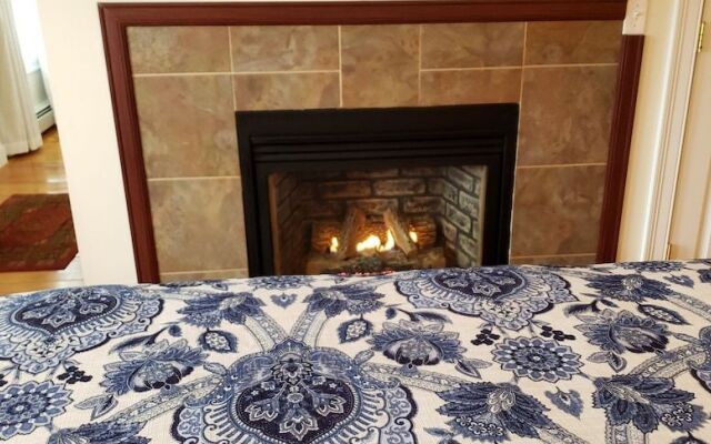 The Elmere House Bed & Breakfast