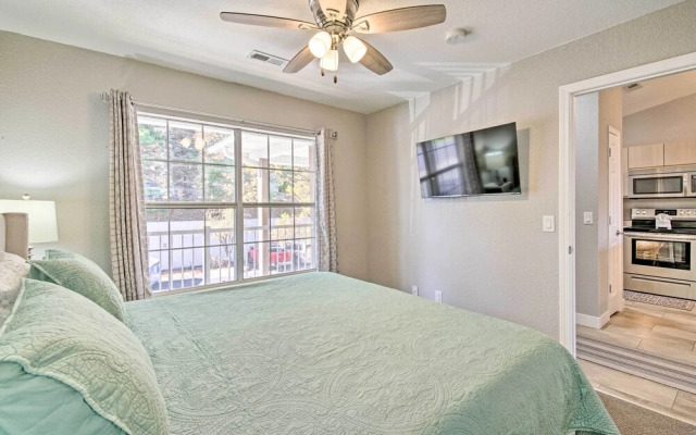 Condo w/ Pool Access: 3 Mi to Branson Strip!