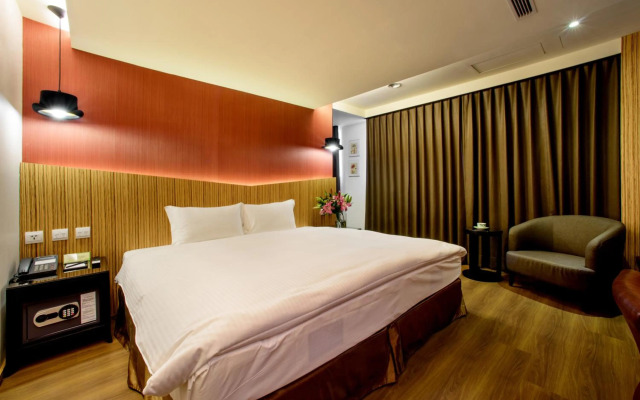Stay Hotel - Taichung Yizhong