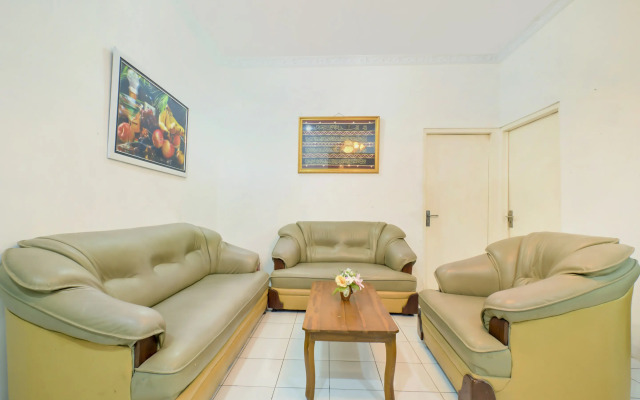 OYO 2394 Hotel Brosta