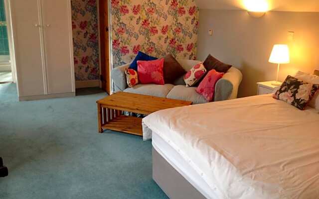 Dragonfly Cottage, Rattlesden