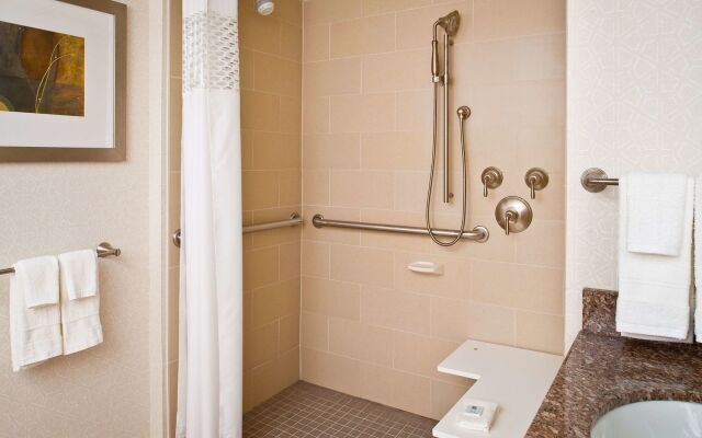 Hampton Inn Shelton