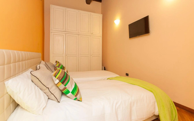 Trevi Colour- Rental in Rome