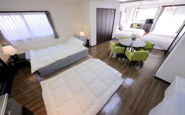 Osaka Namba Rakuraku Hotel