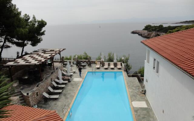 Yalis Hotel