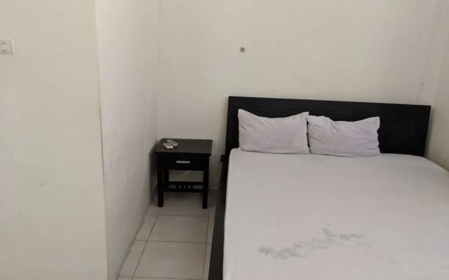 Hotel O Wisma Flamboyan NearTaman Makam Pahlawan