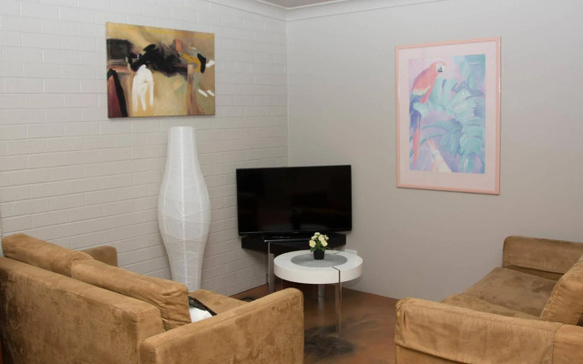 Westside Studio Apartments