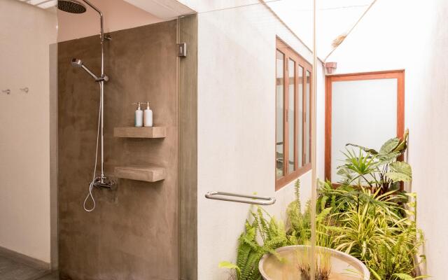Ubuntu Beach Villas by Reveal