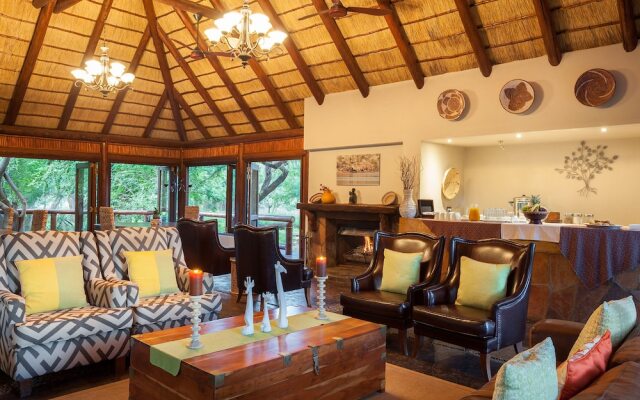 Tuli Safari Lodge