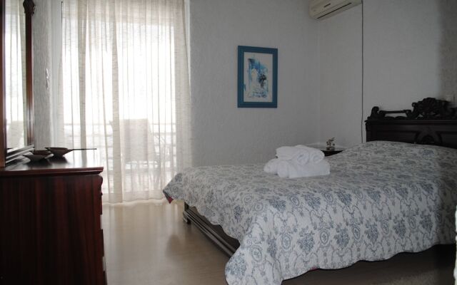 Andromachi Apartments