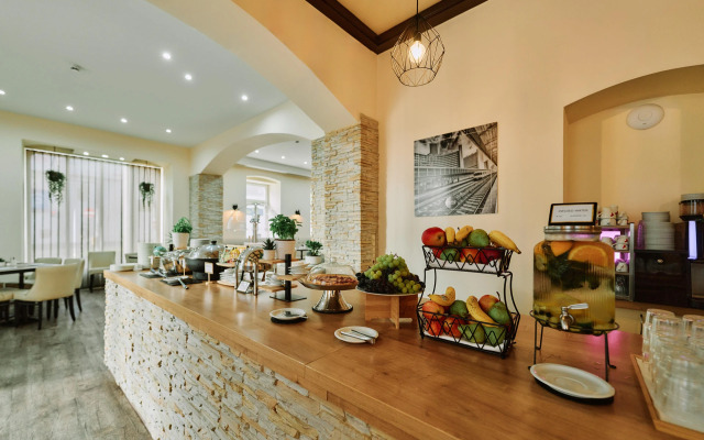 Westbahn Hotel (ex.Arthotel ANA Westbahn)