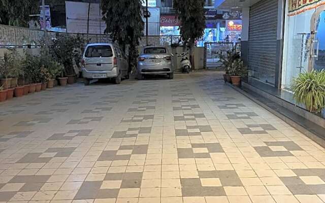 Hotel Niraj International