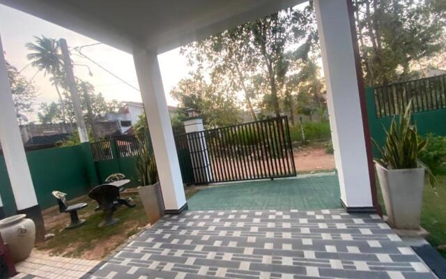 3 bed 2 bath Entire furnished house in Negombo