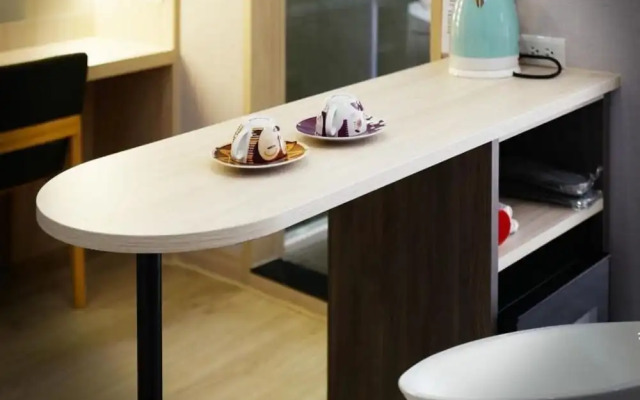 COMMA Boutique Hotel