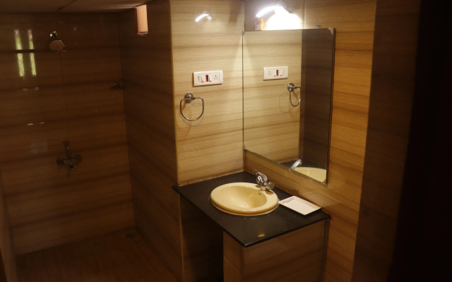 Golden Sun Beach Resort