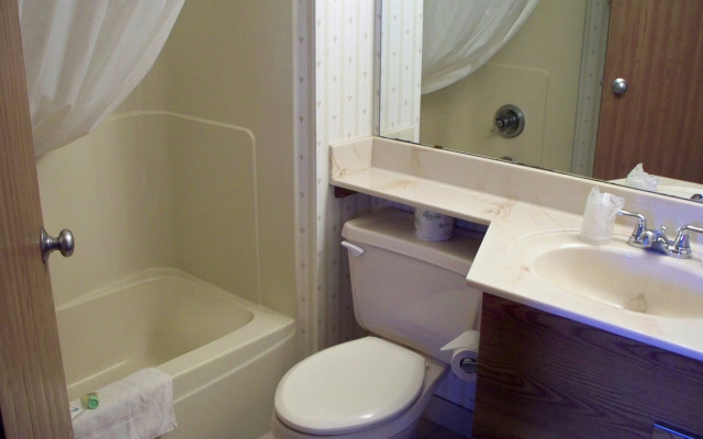 Country Inn Deerwood