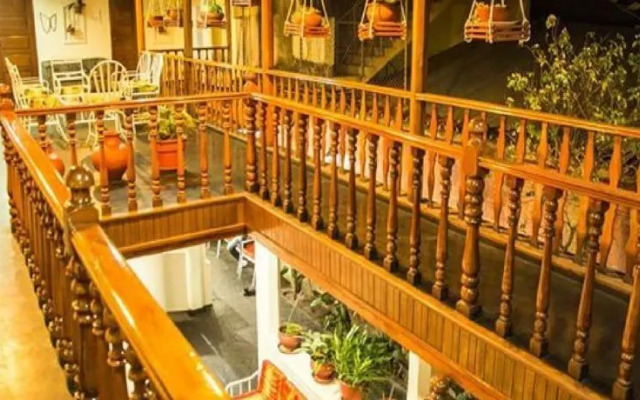 La Posada Inn