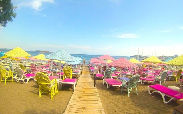 Elia Beach Hotel