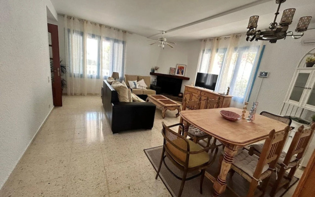 Belvilla by OYO Casa Manuela