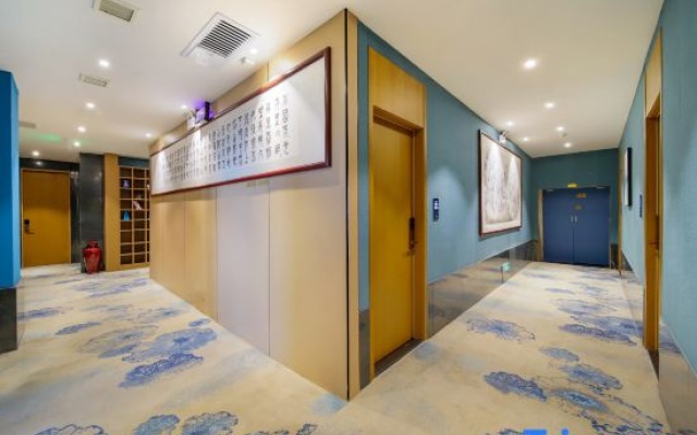 Dehao Business Hotel (Zhengda Yi Affiliated Hospital Medical College Subway Station) – Hotel Rooms – Zhengzhou