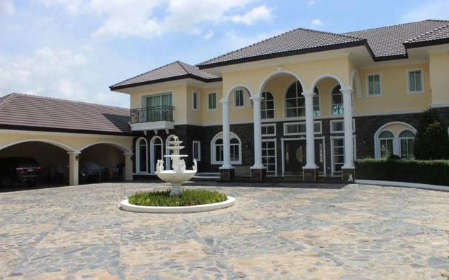 The Mansion