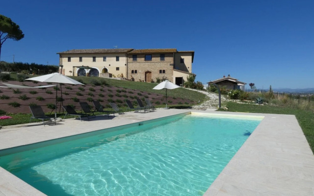 Scappo In Umbria, Casale le Stelle Num003