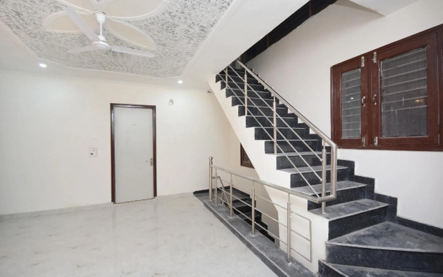 Oyo 29619 R.K. Palace