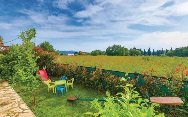 Mediterranean Stylish Villa With Pool in Kastel Stari
