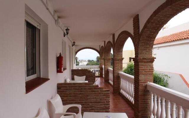 Apartamentos Bolonia Paraiso