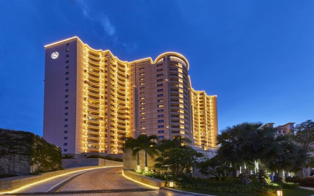 Sheraton Sanya Bay Resort