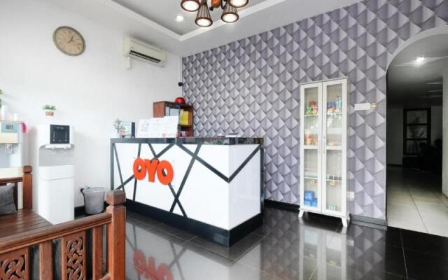 Hotel Gemilang by Oyo Rooms