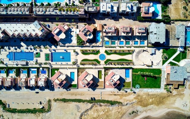 Selena Bay Families Only