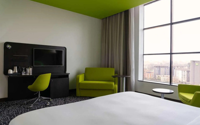 Red Lion Hotel, Hillingdon