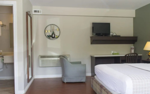 Knights Inn Flesherton