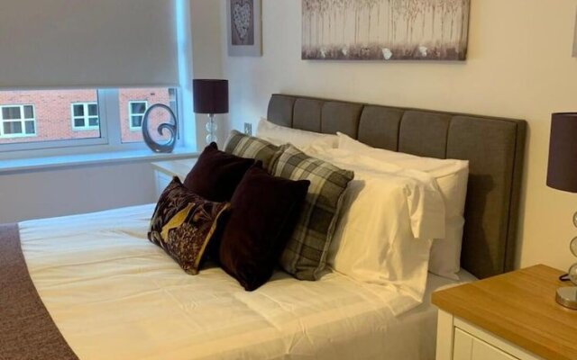 Absolute Stays At The Qube- Families Contractors Free Wifi Long Stay Discounts