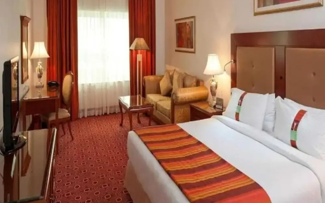Dancenter Luxury Holiday International Dubai