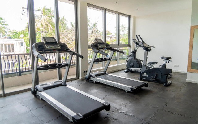 Oceanfront Galle Apartment L4-10