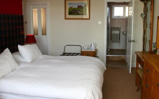 Kinburn Guest House