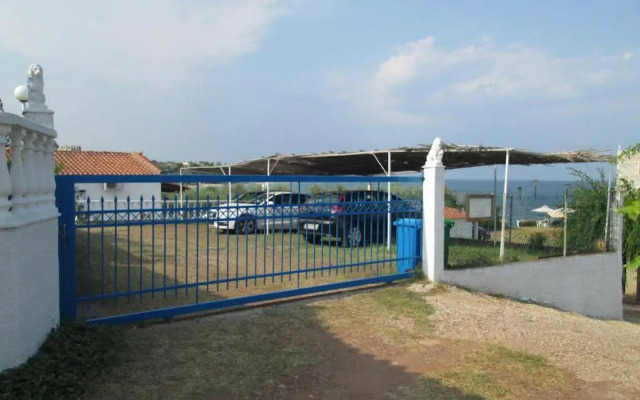 Bio House