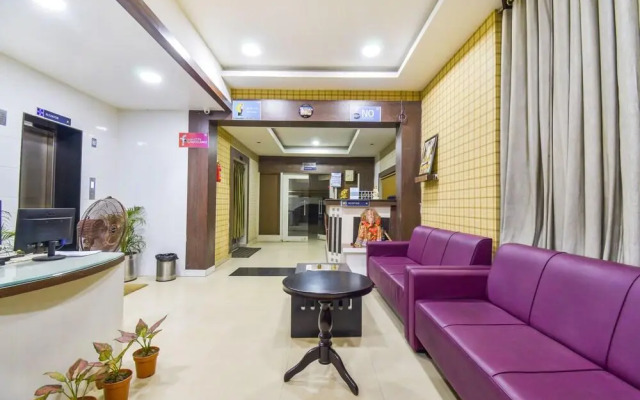 OYO 10153 Hotel Paradise Convention