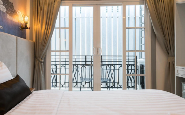 White Ivory Bed & Breakfast