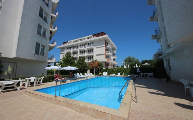 Menada Apartments in Azzuro Hotel