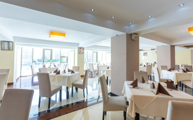 Golden Time Hotel
