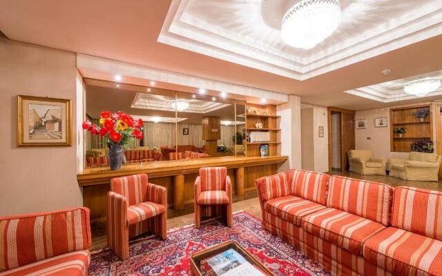 Hotel Iris