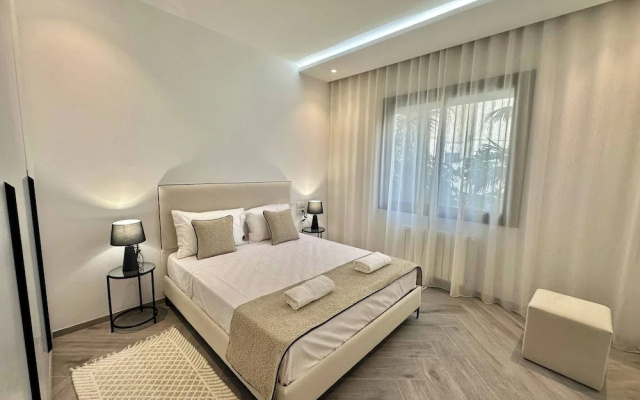 Apollon Appartement S1, Lac 2