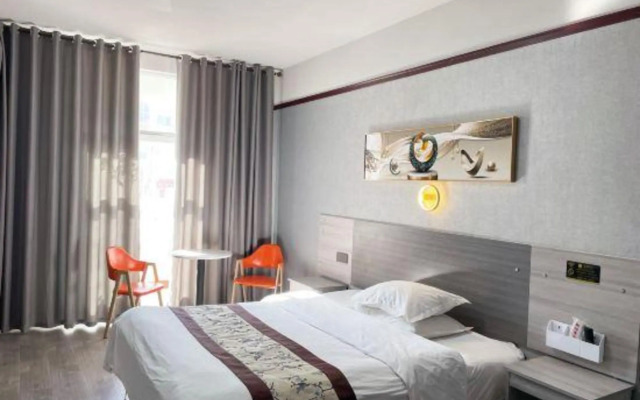 Yujing Business Hotel (Jiaozhou Railway Station)