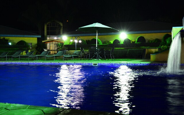 Crossroads Hotel Lilongwe